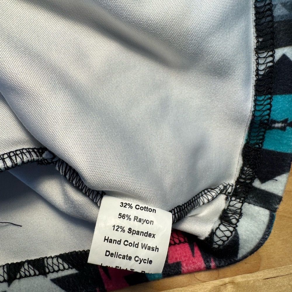Sterling Kreek Women’s 1/4 Zip Pullover Southwestern Aztec Pink Turquoise Size L - Picture 6 of 8
